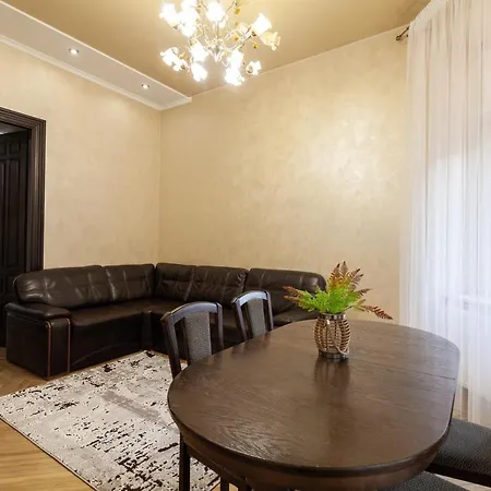 Alfa Apartments Levytskoho Apartment Lviv