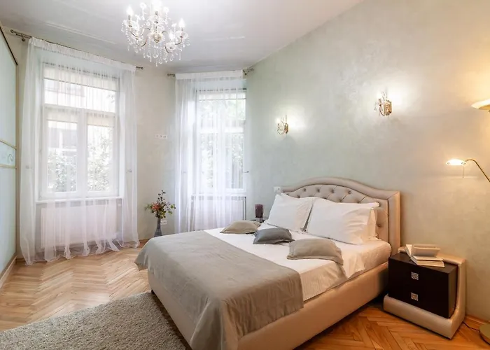 Alfa Levytskoho דירה