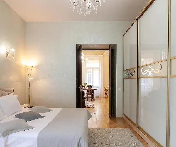 Alfa Apartments Levytskoho Apartment